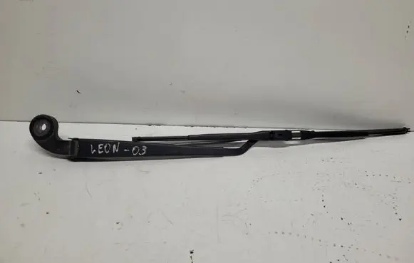 Seat Leon (1M) Rear wiper blade arm 1M6955707B