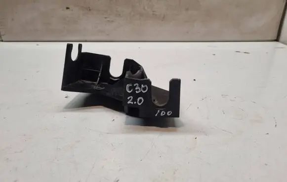 Volvo C30 Gear shift cable bracket 30681386