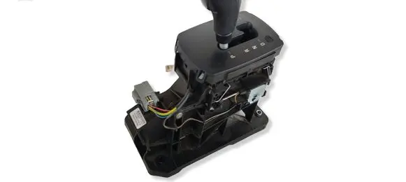 Volvo V50 Gear shifter/selector 30759922