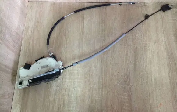 Seat Ibiza IV (6J,6P) Front door lock 5N2837016A