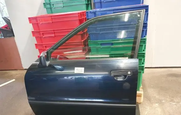 Audi 80 90 S2 B4 Front door 