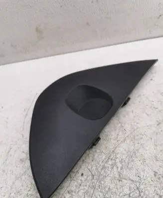 Volvo XC60 Dashboard side end trim 30755646 30755849