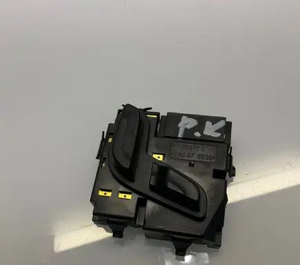 Mercedes-Benz E W212 Seat control switch A2048701858 03467811 2048701858