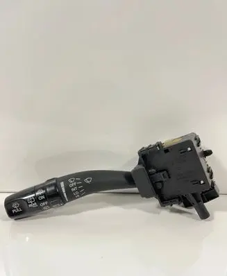 Hyundai Santa Fe Headlight wiper arm set 202005765