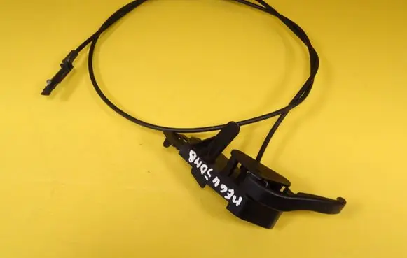 Renault Megane II Engine bonnet/hood lock release cable 181607