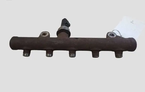 Volvo V50 Fuel main line pipe 9654720280