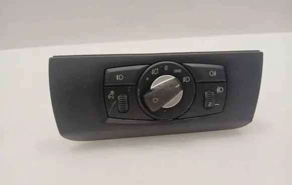 BMW 5 E60 E61 Light switch 9134725 1084720802362322