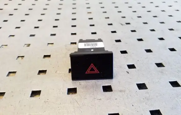 Hyundai ix35 Hazard light switch 937902S100BLH