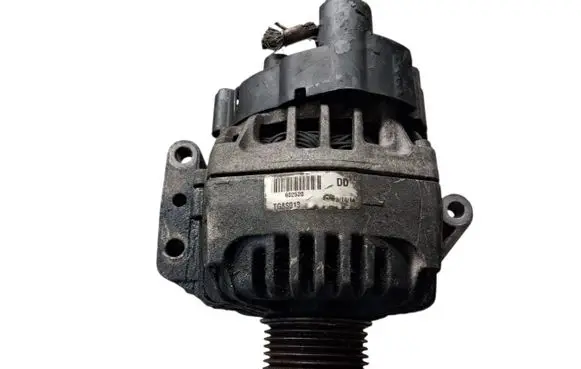 Opel Corsa C Generator/alternator TG8S013 602520