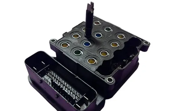 Mercedes-Benz C W204 Central body control module S1425 A2045455132