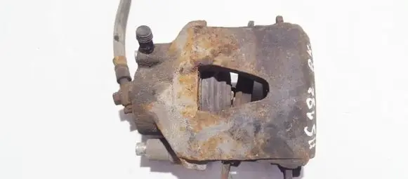Volkswagen Golf IV Front brake caliper