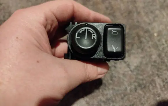 Nissan Qashqai Wing mirror switch N155AN