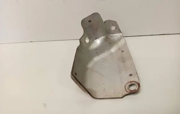 Isuzu D-Max Muffler mount bracket/holder 