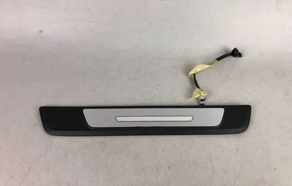 Audi e-tron Rear sill trim cover 4KE947428
