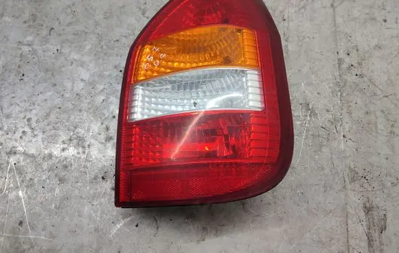 Opel Zafira A Rear/tail lights