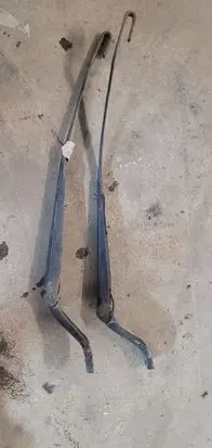 Volkswagen Sharan Front wiper blade arm 7M1955409A