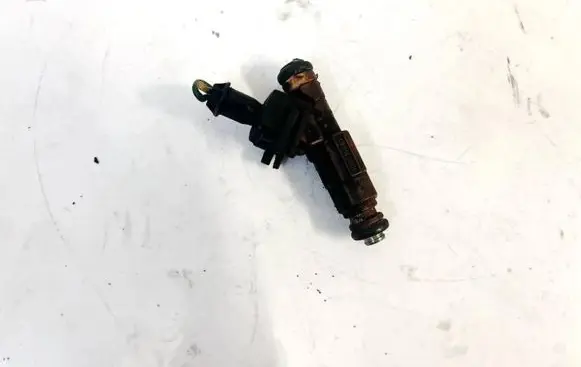 Volvo V50 Fuel injector 0280155831 9186343