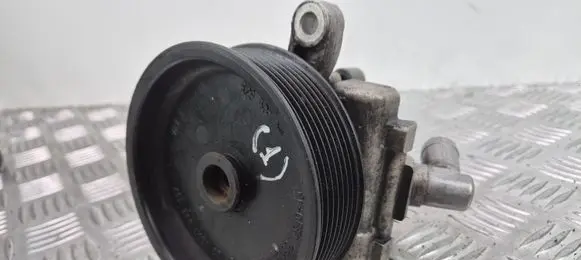 Mercedes-Benz S W221 Power steering pump A0044668901
