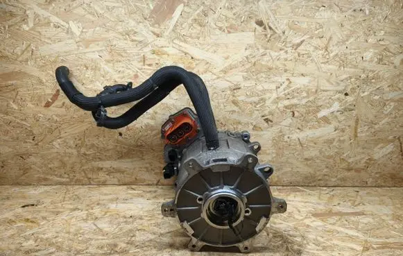 Fiat 500E Electric car motor 0437507504 68086263AI