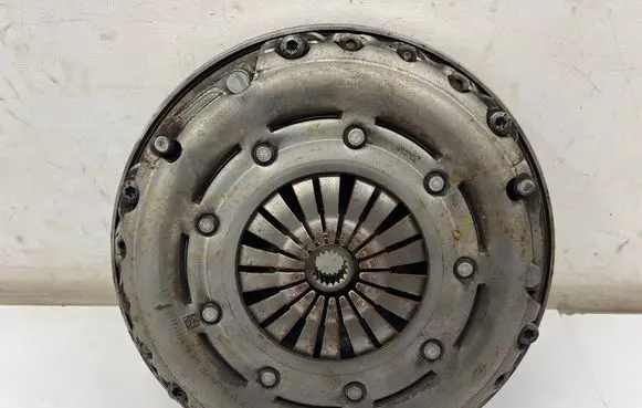 Opel Mokka B Clutch set kit 9813701180