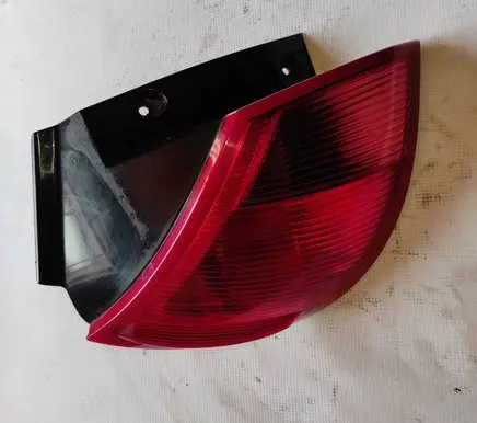 Mitsubishi Colt Rear/tail lights MR957365
