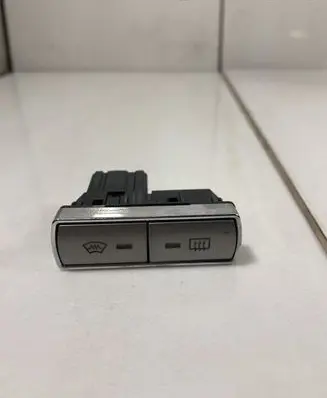 Ford Mondeo MK IV Windscreen/window heater switch 6M2T18K574