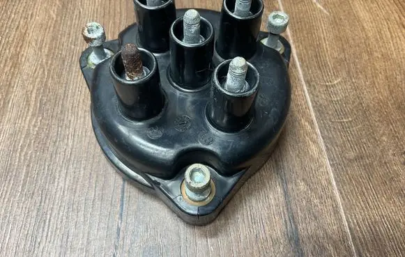 Mercedes-Benz SL R129 Spark distributor cap 1191580302 1191580202 1191580102