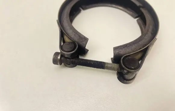 Volkswagen Touran II Muffler pipe connector clamp 1K0253725