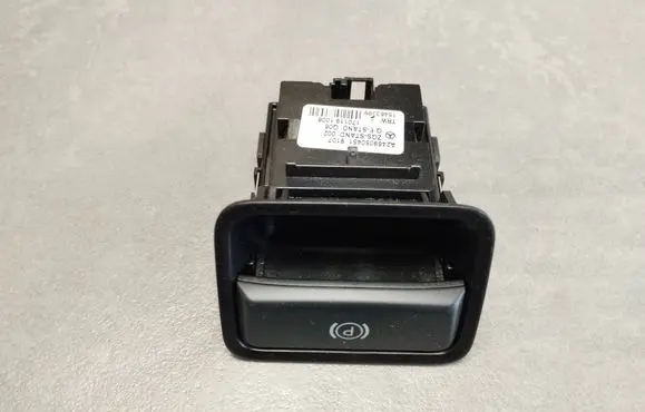 Mercedes-Benz B W246 W242 Hand parking brake switch A2469050451