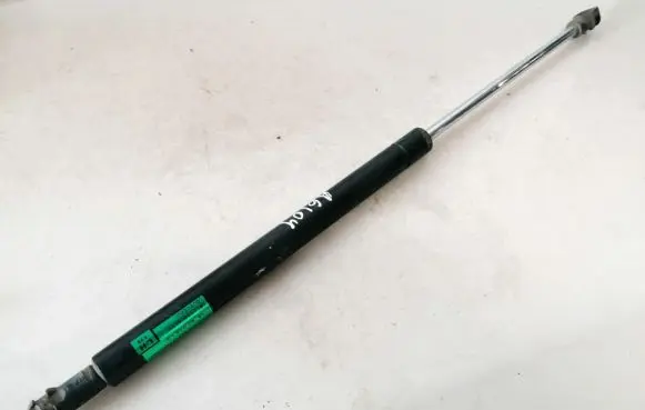 Toyota Urban Cruiser (XP110) Front bonnet/hood damper/strut