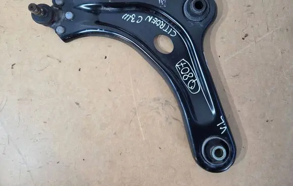 Citroen C3 Aircross Front control arm 0000066