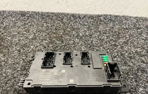 BMW 3 F30 F35 F31 Central body control module 9298960 61359298960