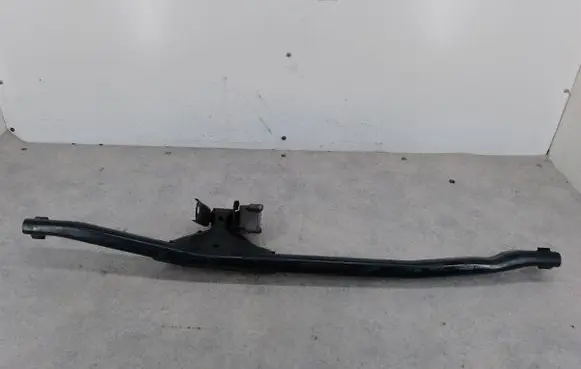 Volvo XC90 Front strut bar 