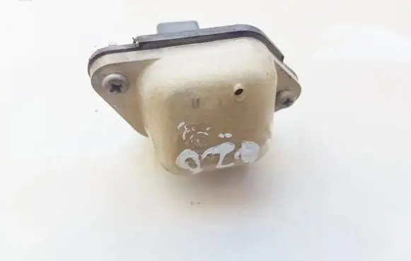 Mazda 626 Number plate light e135003