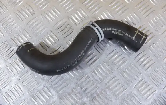 Volkswagen Crafter Engine coolant pipe/hose 2E0122101F