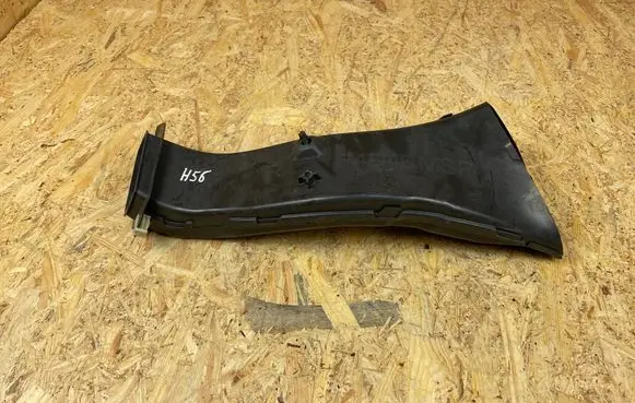 BMW 2 F46 Air intake duct part 8058556