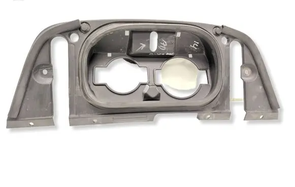 Nissan Leaf II (ZE1) Electric car charge socket cover 657305SH0A