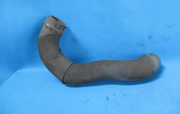 Audi Q5 SQ5 Intercooler hose/pipe 8R0145738H