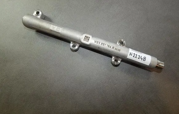Volkswagen Polo V 6R Fuel main line pipe V03951186R
