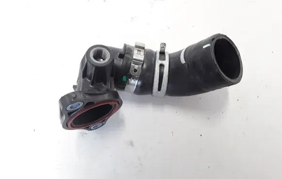 Renault Megane IV Engine coolant pipe/hose 147138070