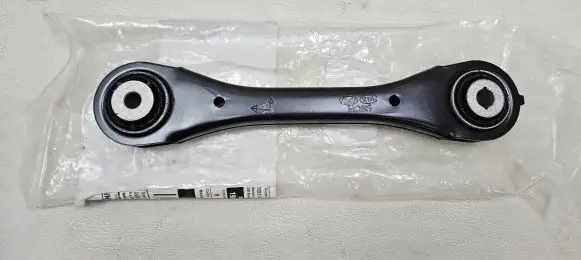 Hyundai Genesis Rear upper control arm/wishbone 55120AR001
