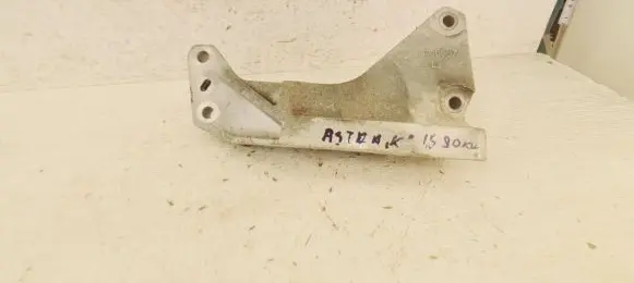 Opel Astra K Engine mounting bracket 42496557