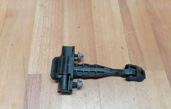 Renault Espace V (RFC) Rear door check strap stopper 824304630R 824308413R