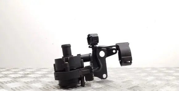 Skoda Superb B8 (3V) Electric auxiliary coolant/water pump 5C0965567 5Q0121599AL 5Q0121093CF