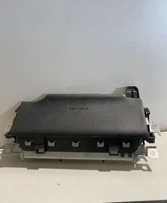 Lexus UX Knee airbag 0589P1000739