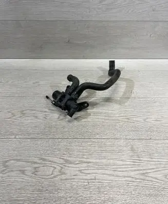BMW X5 E70 Coolant heater control valve 6950257 1147412194