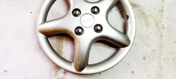 Mitsubishi Space Wagon R15 wheel hub/cap/trim 86218497