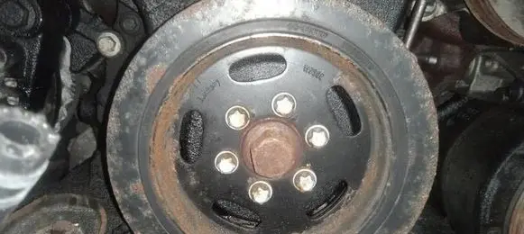 Jaguar XJ X351 Crankshaft pulley
