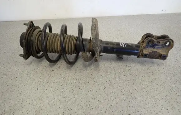 Hyundai i40 Front shock absorber with coil spring