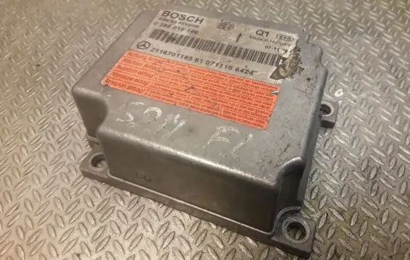 Mercedes-Benz E W211 Airbag control unit/module 2118701185